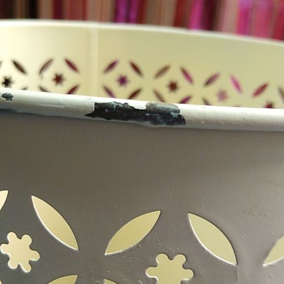 Floral Painted Toleware? Metal Waste Bin Decorative cut outs upper edge - Picture 9 of 13